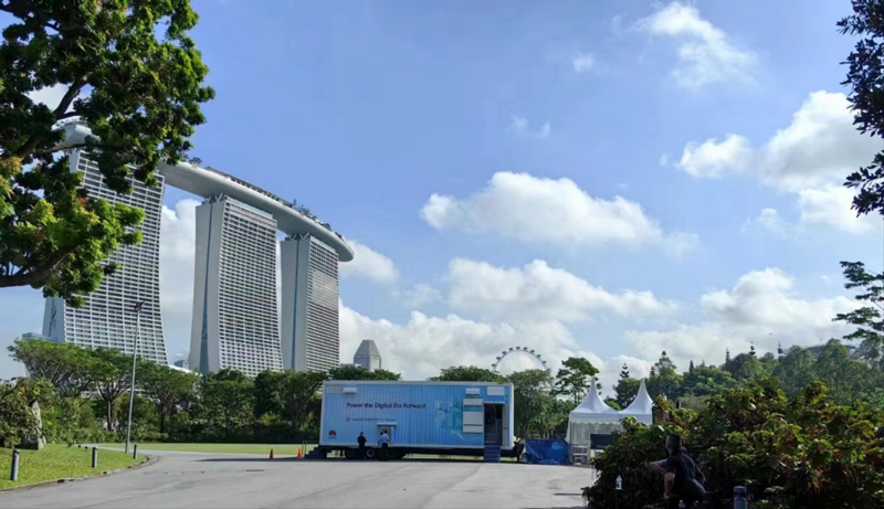 Huawei Outdoor PowerPOD exhibition vehicle